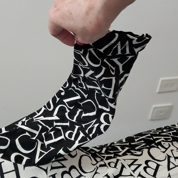 Alphabet Letter Dress by Luc Fontaine Sz 8 - Picture 5 of 10